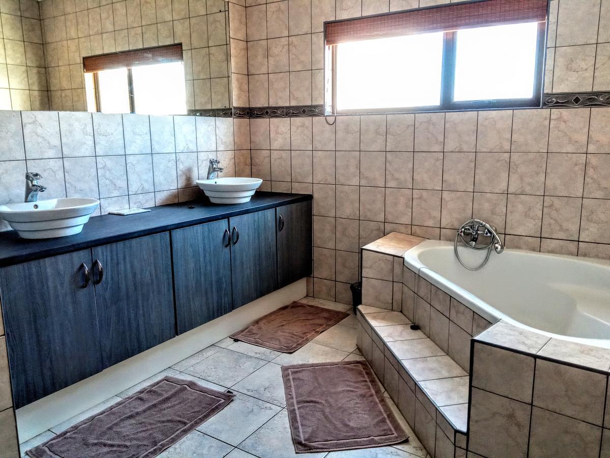 Sea View Bliss Guesthouse With Self Catering Swakopmund Exterior photo